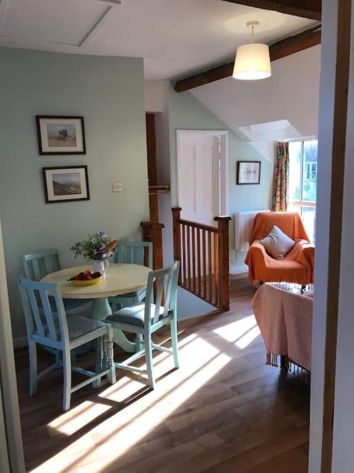 The Hayloft Apartment Abergavenny Exterior photo